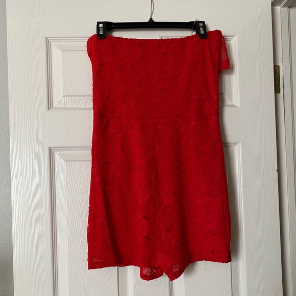 Romper - Picture 2 of 3